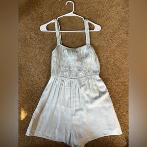 Le Lis mint romper